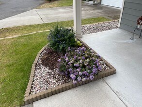 187 NE Ragweed Way in Bremerton, WA - Building Photo - Building Photo