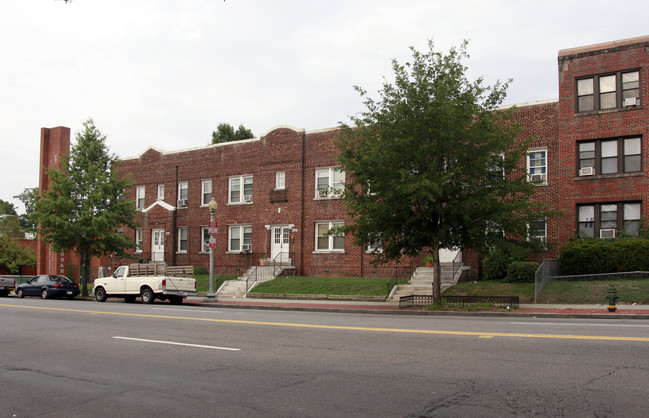 7428-7434 Georgia Ave NW in Washington, DC - Building Photo - Building Photo