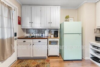 35 Mulberry St in Woodfin, NC - Building Photo - Building Photo