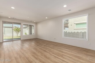 17630 W Missouri Ave, Unit 4412702 in Litchfield Park, AZ - Foto de edificio - Building Photo
