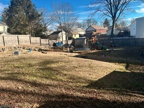 96 Mill Rd in Morris Plains, NJ - Building Photo - Building Photo