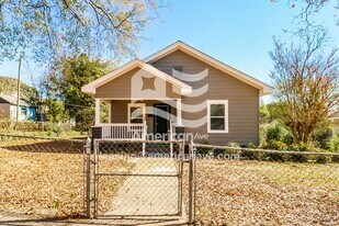 101 Spruce St in Gaffney, SC - Building Photo