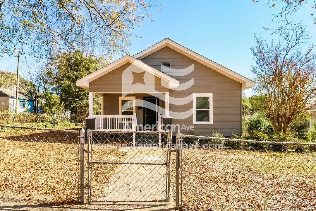 101 Spruce St in Gaffney, SC - Building Photo