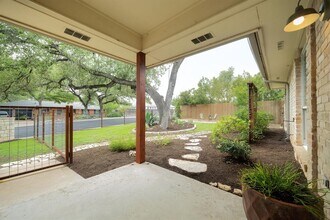 1406 Radam Cir in Austin, TX - Building Photo - Building Photo