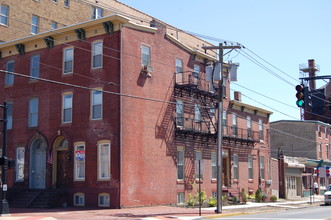 300 Cooper St in Camden, NJ - Building Photo - Building Photo