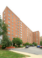 11820 Edgewater Dr Apartamentos