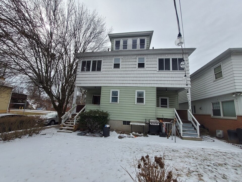 363-365 Northampton St in Kingston, PA - Building Photo