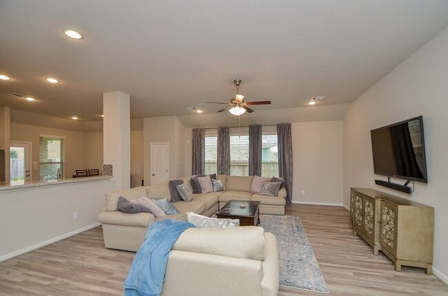 property at 32619 Twilight Gable Ct