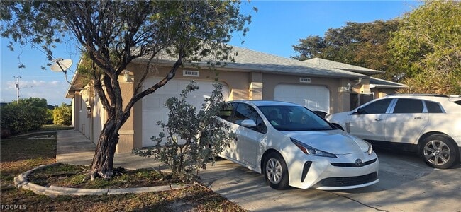 property at 1019 SE 12th Terrace