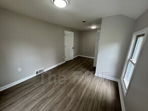 2423 Walnut St in Port Huron, MI - Building Photo - Building Photo