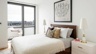 606 W 57th St in New York, NY - Building Photo - Building Photo