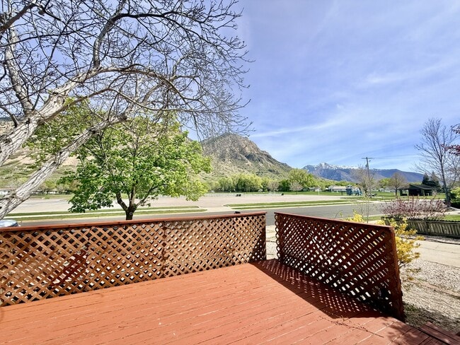 1021 N 925 E St in Ogden, UT - Building Photo - Building Photo