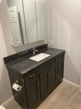 55 Woodhull Rd, Unit upper in Huntington, NY - Building Photo - Building Photo