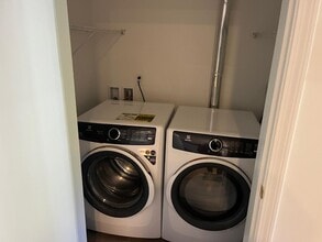 63 Winter St in Saco, ME - Building Photo - Building Photo