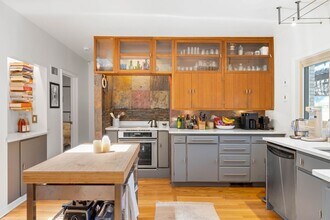 2143 S Corona St in Denver, CO - Building Photo - Building Photo