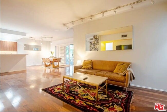 property at 1131 Alta Loma Rd