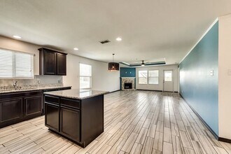 1601 Megan Creek Dr in Little Elm, TX - Building Photo - Building Photo