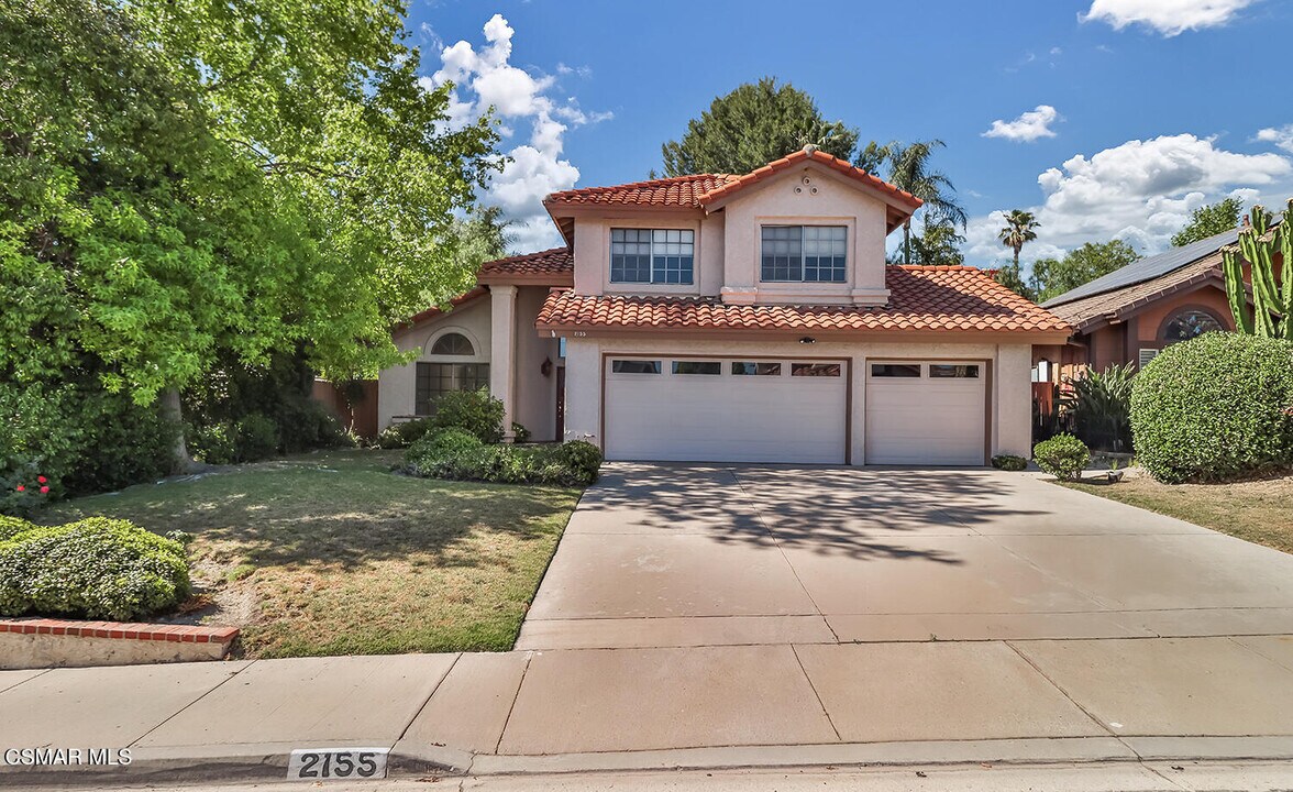 2155 Meadow Brook Ct in Thousand Oaks, CA - Building Photo