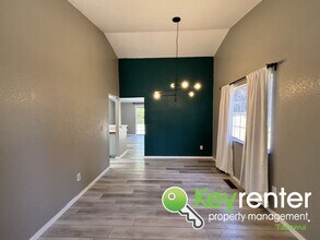 611 Rice Ct in Steilacoom, WA - Building Photo - Building Photo