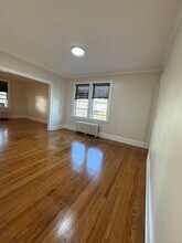 240 Martin St in Hartford, CT - Building Photo - Building Photo