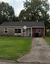 8726 Josie St in Houston, TX - Building Photo