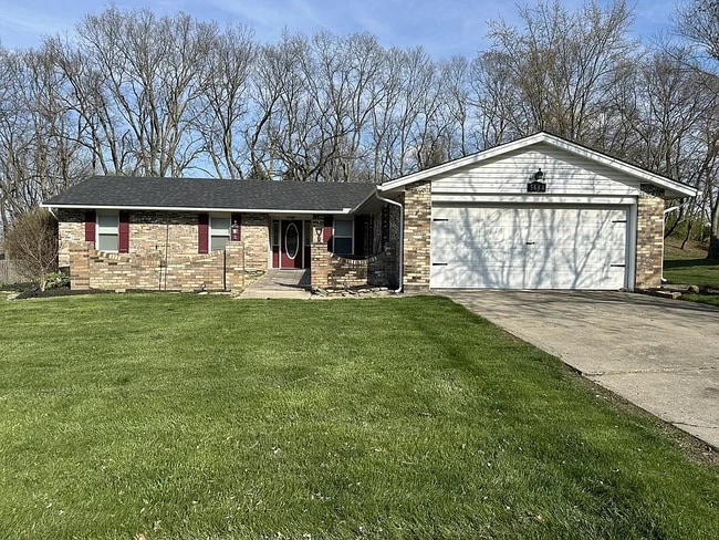 property at 5684 Red Oak Dr