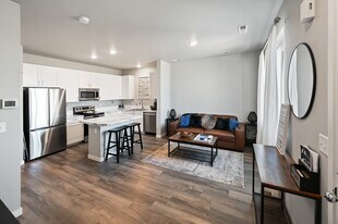 260 Pawnee Rd in Ault, CO - Building Photo