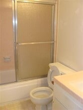 1817 Canter Way in Bakersfield, CA - Building Photo - Building Photo