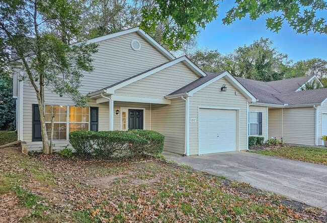 857 Ashley Michelle Ct in Knoxville, TN - Building Photo - Building Photo