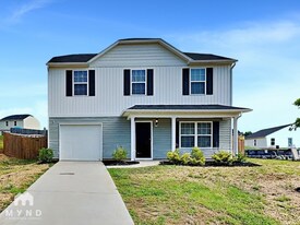 136 Creekstone Ct in Lexington, NC - Building Photo