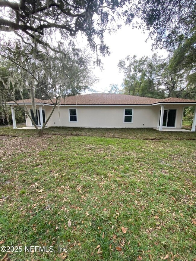 459 Milwaukee Ave in Orange Park, FL - Building Photo - Building Photo