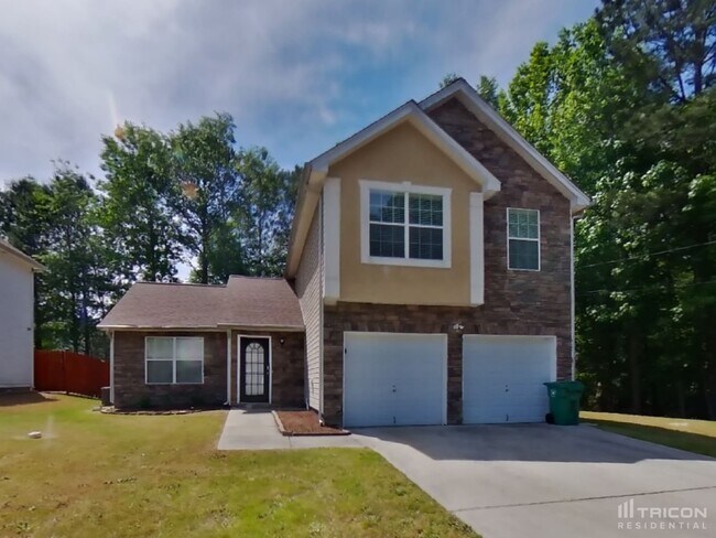 property at 2075 Mulberry Ln
