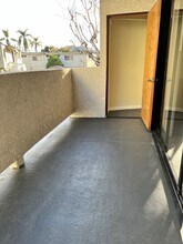 2425 Purdue Ave in Los Angeles, CA - Building Photo - Building Photo