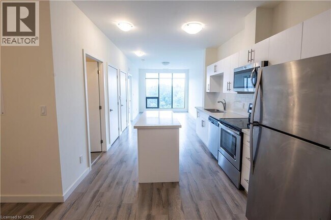 property at 690 King St W