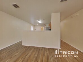 641 Rosario Ln in Haslet, TX - Foto de edificio - Building Photo