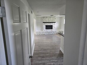 1913 South Blvd, Unit B in Maitland, FL - Building Photo - Building Photo
