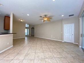 9444 Edenshire Cir in Orlando, FL - Building Photo - Building Photo