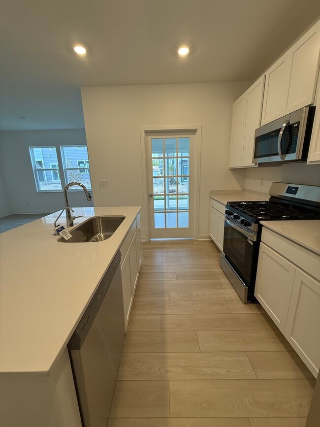 15138 Farrington Rd in Fishers, IN - Building Photo - Building Photo