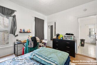 78 Hillside St, Unit 2 in Boston, MA - Building Photo - Building Photo