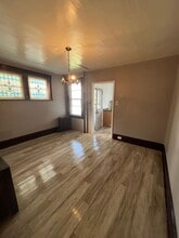 225 W Ridge St in Lansford, PA - Foto de edificio - Building Photo