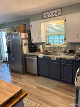 5811 Perkins St in Pensacola, FL - Building Photo - Building Photo