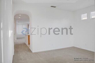 1834 Zurlo Way in Sacramento, CA - Building Photo - Building Photo