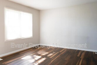 1240 Berwald Dr in Xenia, OH - Building Photo - Building Photo