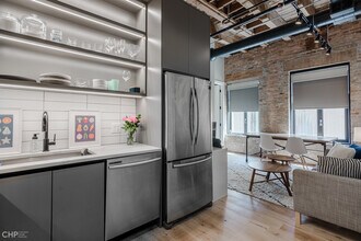 729 N Sangamon St in Chicago, IL - Building Photo - Building Photo