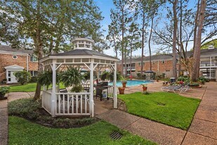 4040 San Felipe St in Houston, TX - Building Photo