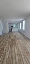 3790 Oak Ave in Miami, FL - Building Photo - Building Photo