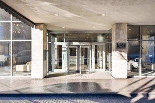 620 Peachtree St NE, Unit 1007 in Atlanta, GA - Building Photo