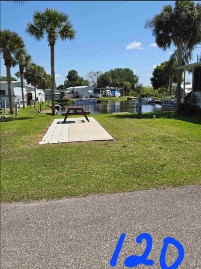 property at 1073 Old Lakeport Rd NW