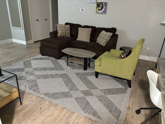 4028 N Illinois Ave in Peoria Heights, IL - Building Photo - Building Photo