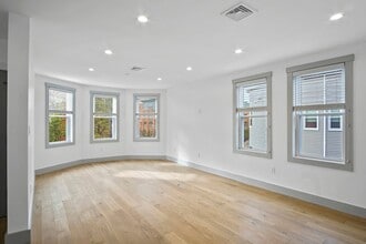 26 Crescent Ave, Unit 1 in Boston, MA - Building Photo - Building Photo